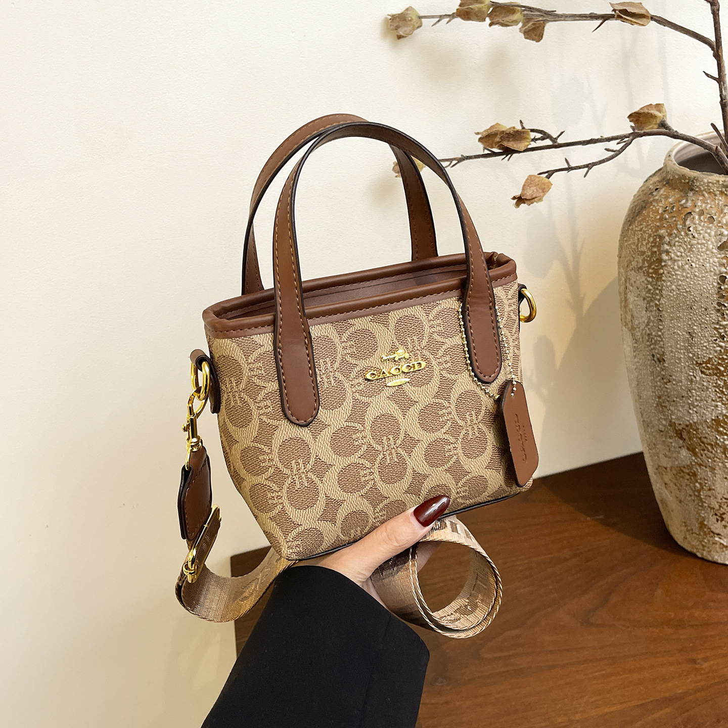 High Sense Of Fashion Small Square Bag Women New Vintage Print Carry Basket Bag Shoulder Bag Diagonal Cross Bag