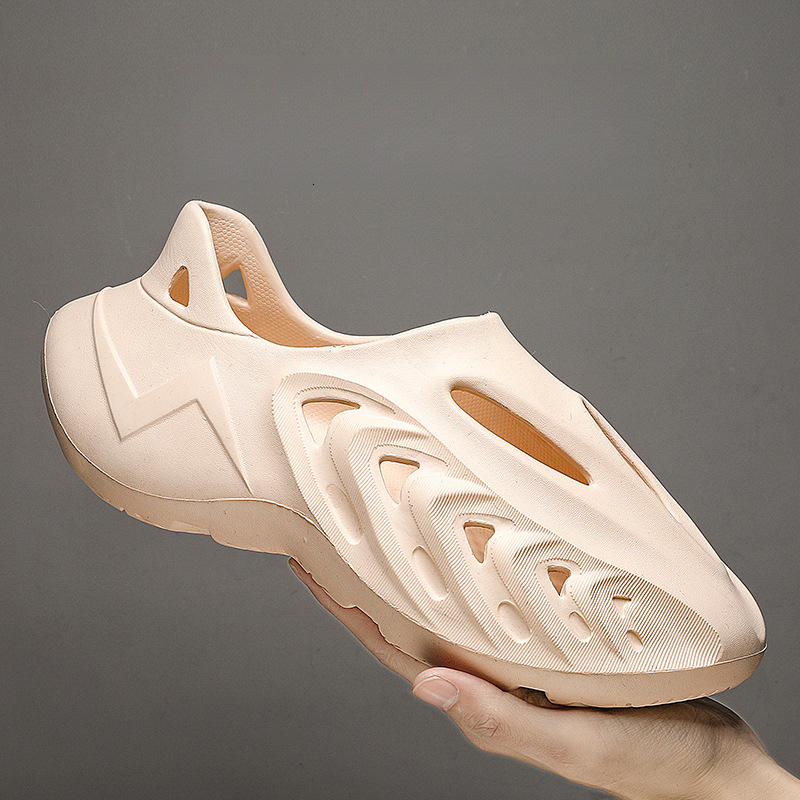 Designer Shoes Summer Camouflage Sports Clogs Men's Hollow EVA Sandals Beach Shoes