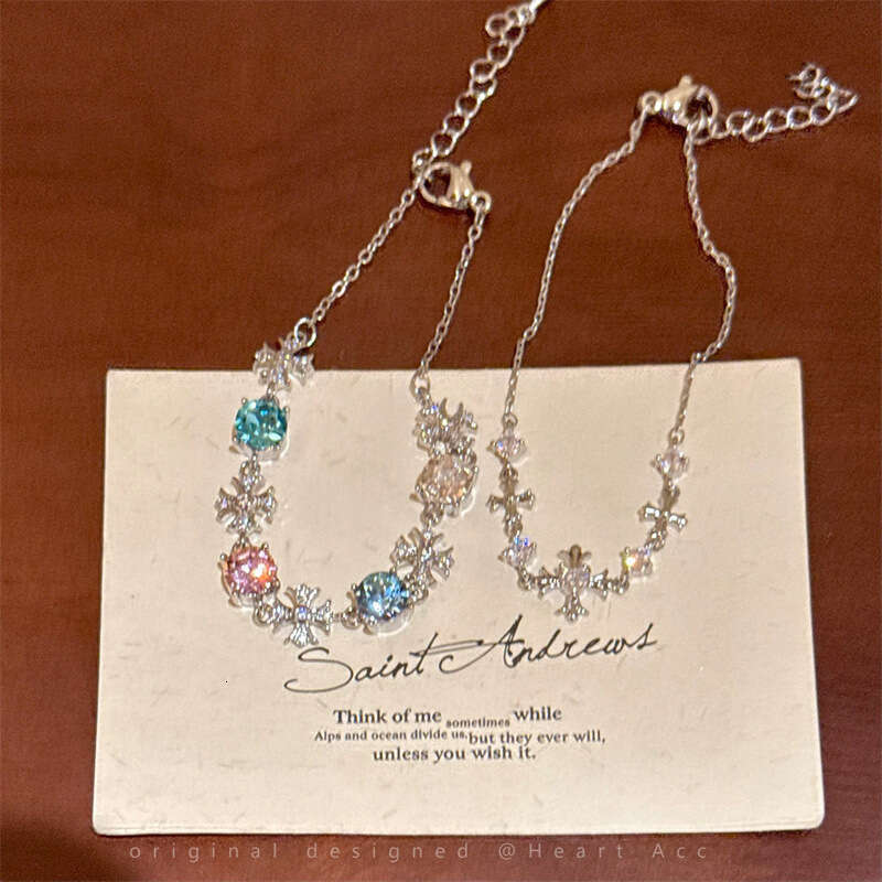 Cross Zircon Exquisite Bracelet for Women Multi-Layer Crystal Bracelet Set Rhinestone Flower Iridescent Gem Dainty Jewelry