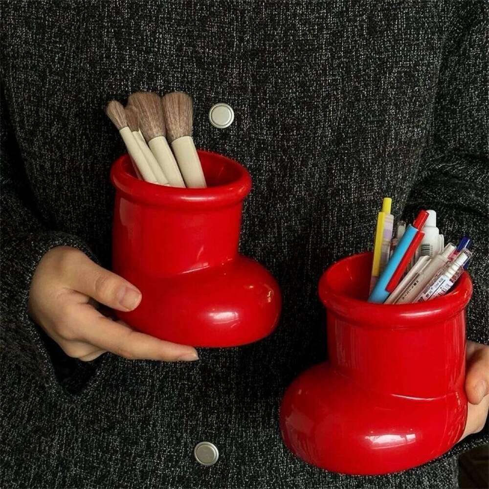 Desktop Organizer Box Cute Shoe Storage Pen Holder Makeup Brush Container for Domestic Living Room Bedroom Kitchen Use Christmas Decoration