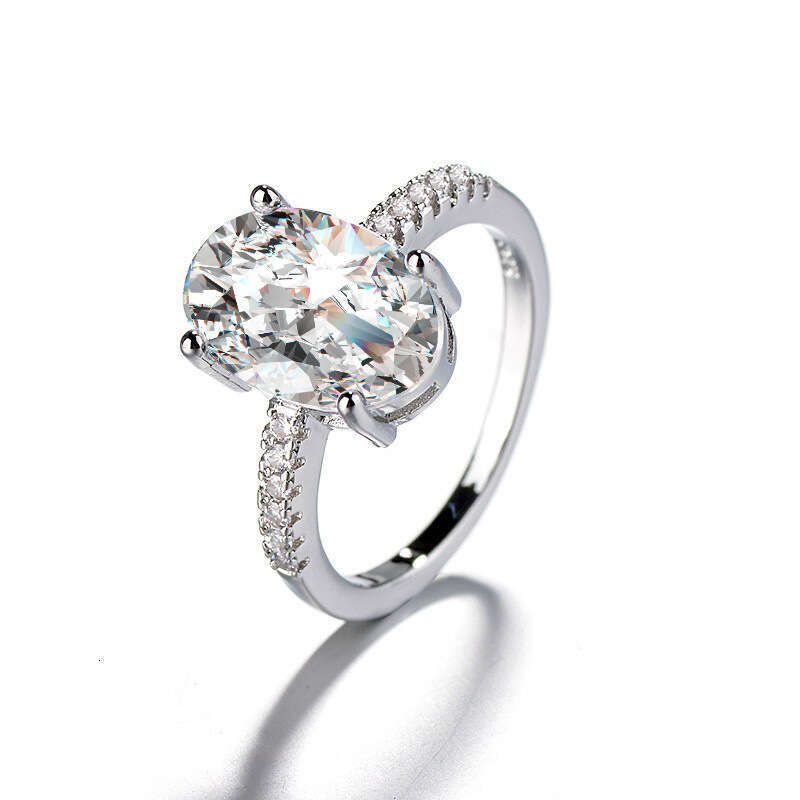 Luxury Four-Prong Moissanite Ring Oval-Cut Pigeon Egg Women's Ring Fashionable Luxury Holiday Gift