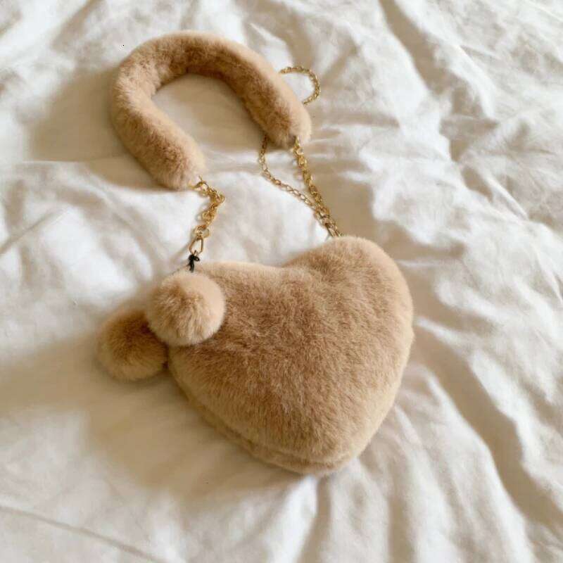 New Korean Style Plush Trendy Heart-shaped Crossbody Bags Versatile Autumn Winter Single Shoulder or Handheld Clutch Wallet Z260124