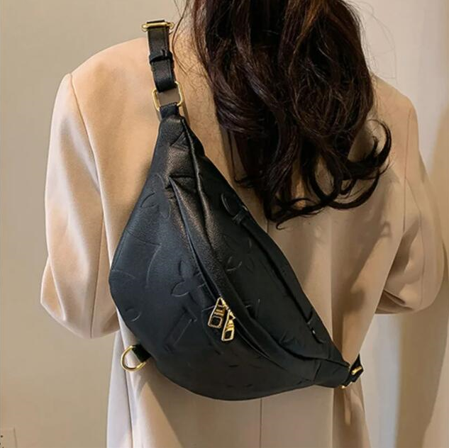 Luxurys Fanny pack bum Designer bags fashion Mini bumbag Womens Luxury high rise bum clutch shoulder Waist bags Mens Leather crossbody pochette bags