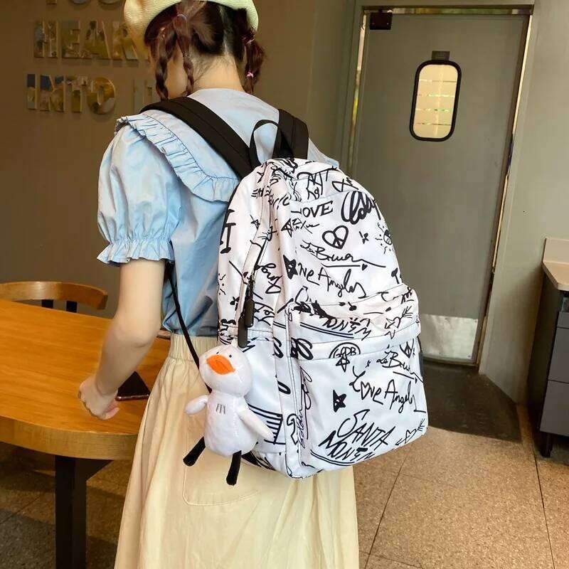 Women's Backpack Large Capacity Backpacks Fashion Graffiti Printing Casual College Student School Bags for Girl Teenage Mochila Z260124