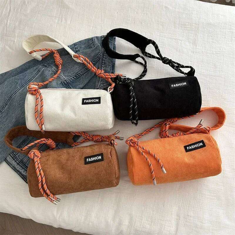 Corduroy crossbody large-capacity wide-strap single-shoulder cylindrical bag, suitable for commuting, playing and shopping Z260124