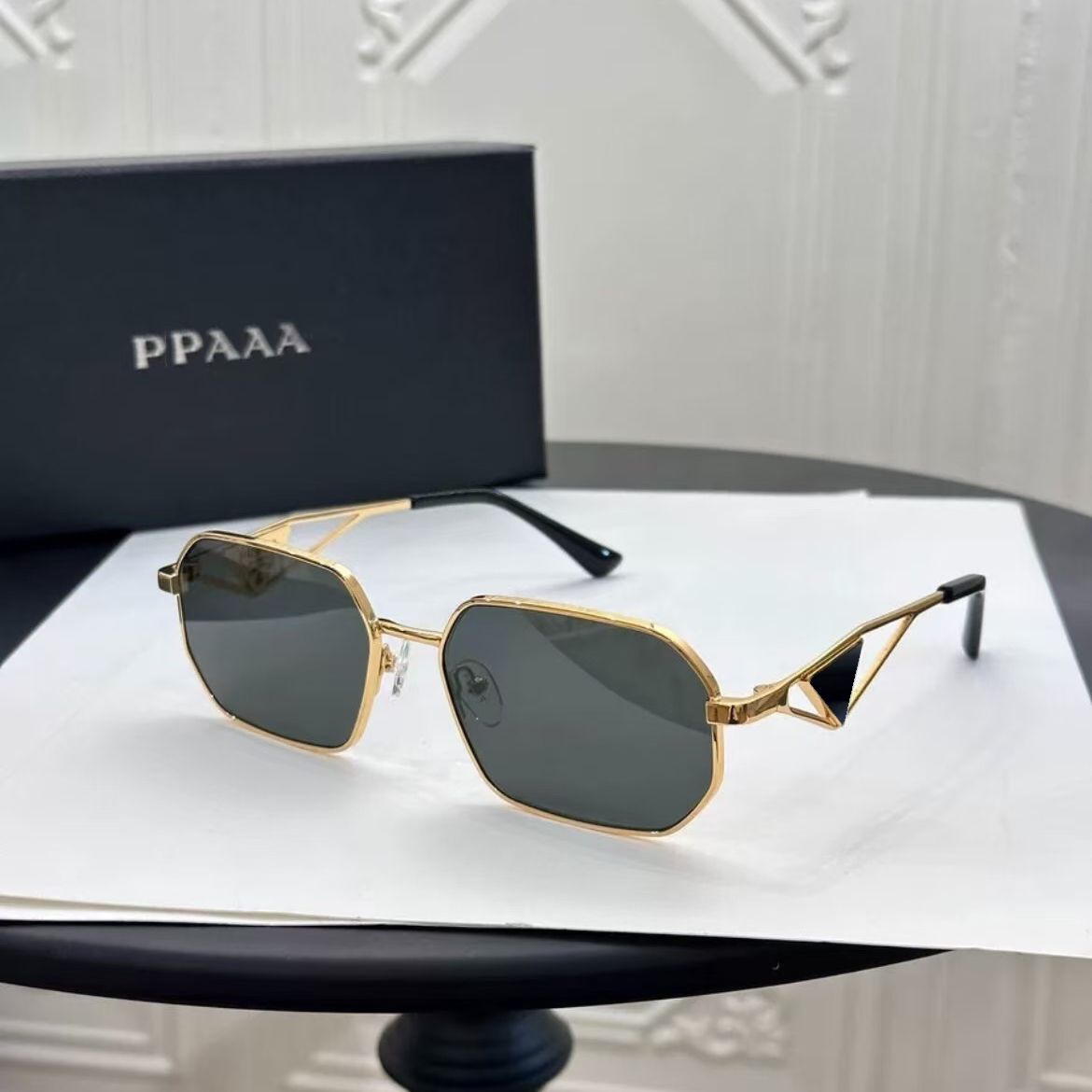 Designer Men and Women Sunglasses Luxury Classic Fashion Outdoor Driving Beach UV400 Original Box Sunshade