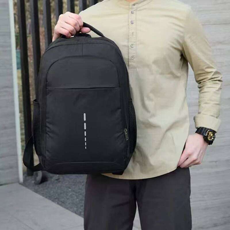 Outdoor Travel Large Capacity Sports Camping Unisex Laptop Backpack, Suitable for Daily Commuting Z260124