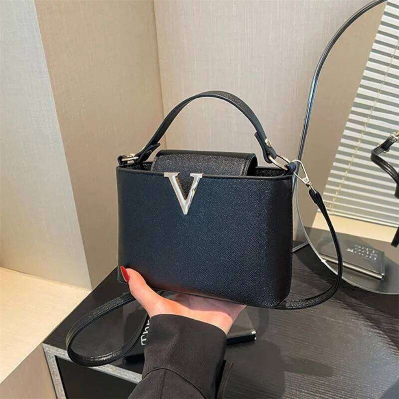 Luxury Women's Tote Chic V Shaped Stylish Pu Leather Bucket Bag, Top Cover Handbag Women Shoulder Crossbody Bags for Woman