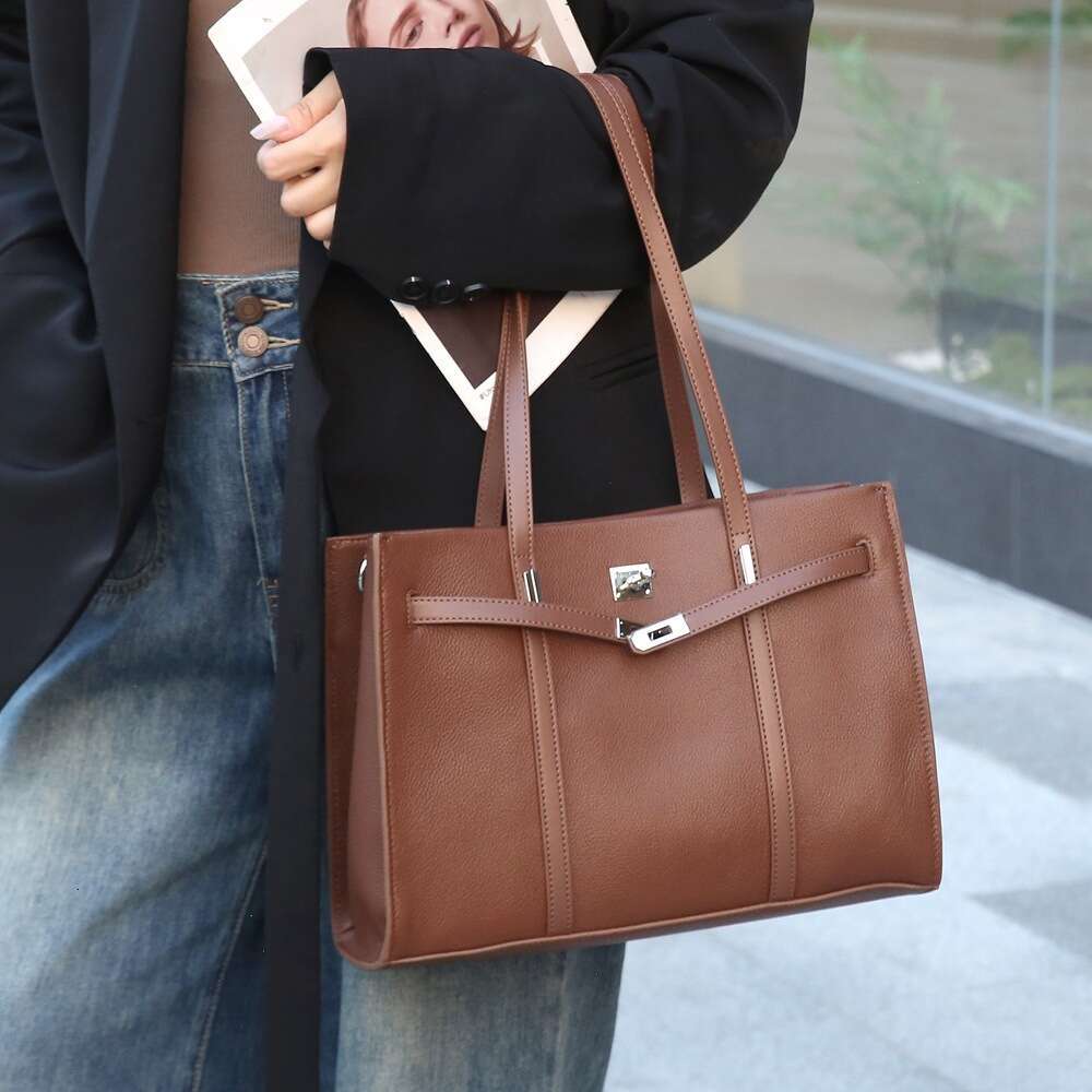 Famous Brand Luxury Shoulder Bags Genuine Leather Large Capacity Tote For Women Trendy New First Layer Cowhide Bag SENYY