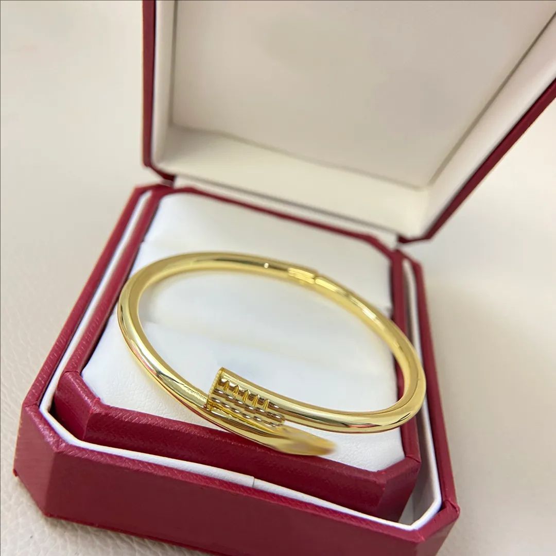 Classic Nail bracelet designer Diamond jewelry women Luxury gold Classic bangle luxe Fashion designer wedding Valenines day Christmas