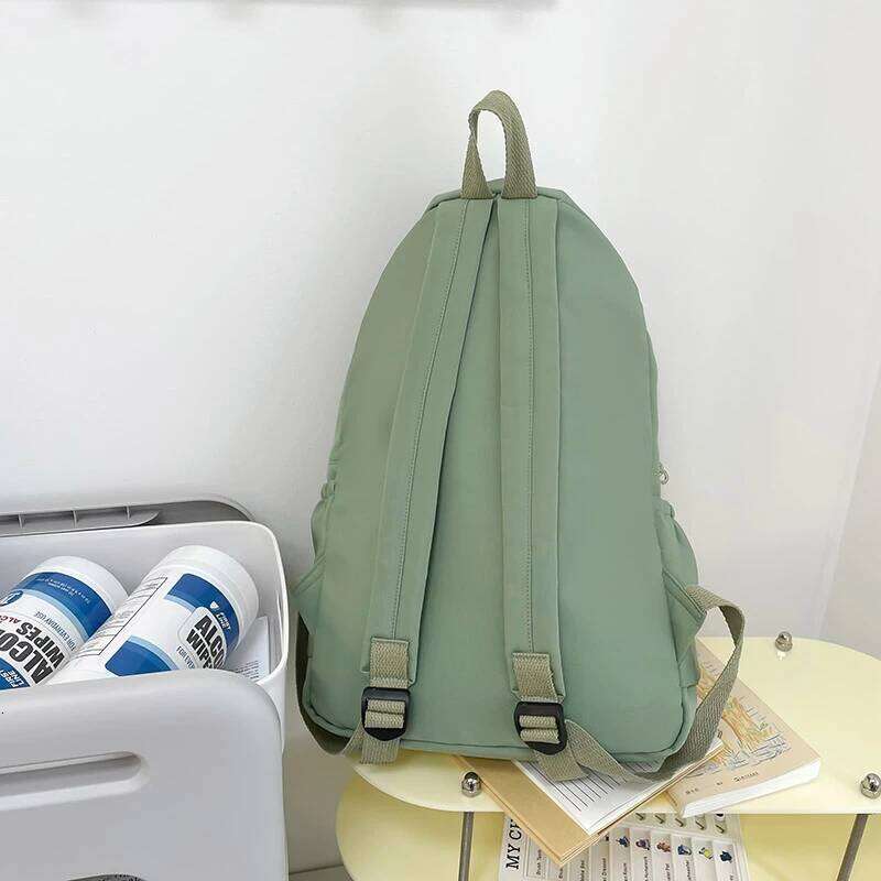 Simple solid color casual backpack, lightweight and high school student bag, multifunctional backpack,Suitable for travel,school Z260124