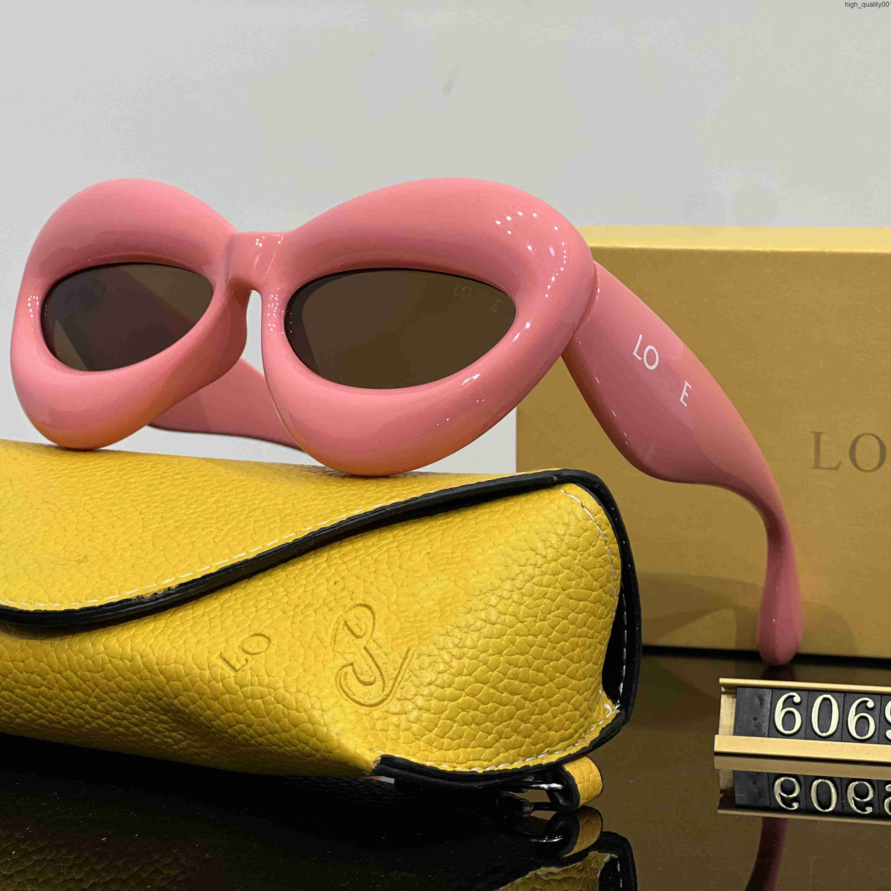 sunglasse female designer sunglasses chic uv protection fashion eyewear with case luxury for women lightweight d loewesunglasse loewewomen loewetops loewes VUL4