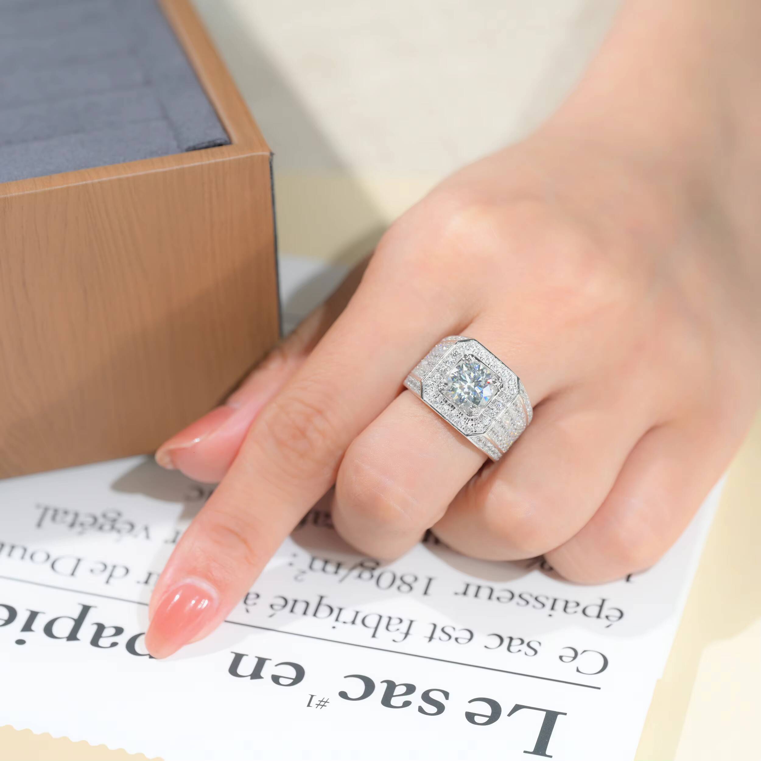 Viresa Customizable Mens Moissanite Ring 925 Silver with D Color VVS1 Clarity Cut Wedding Hip-hop Band Jewelry 14449