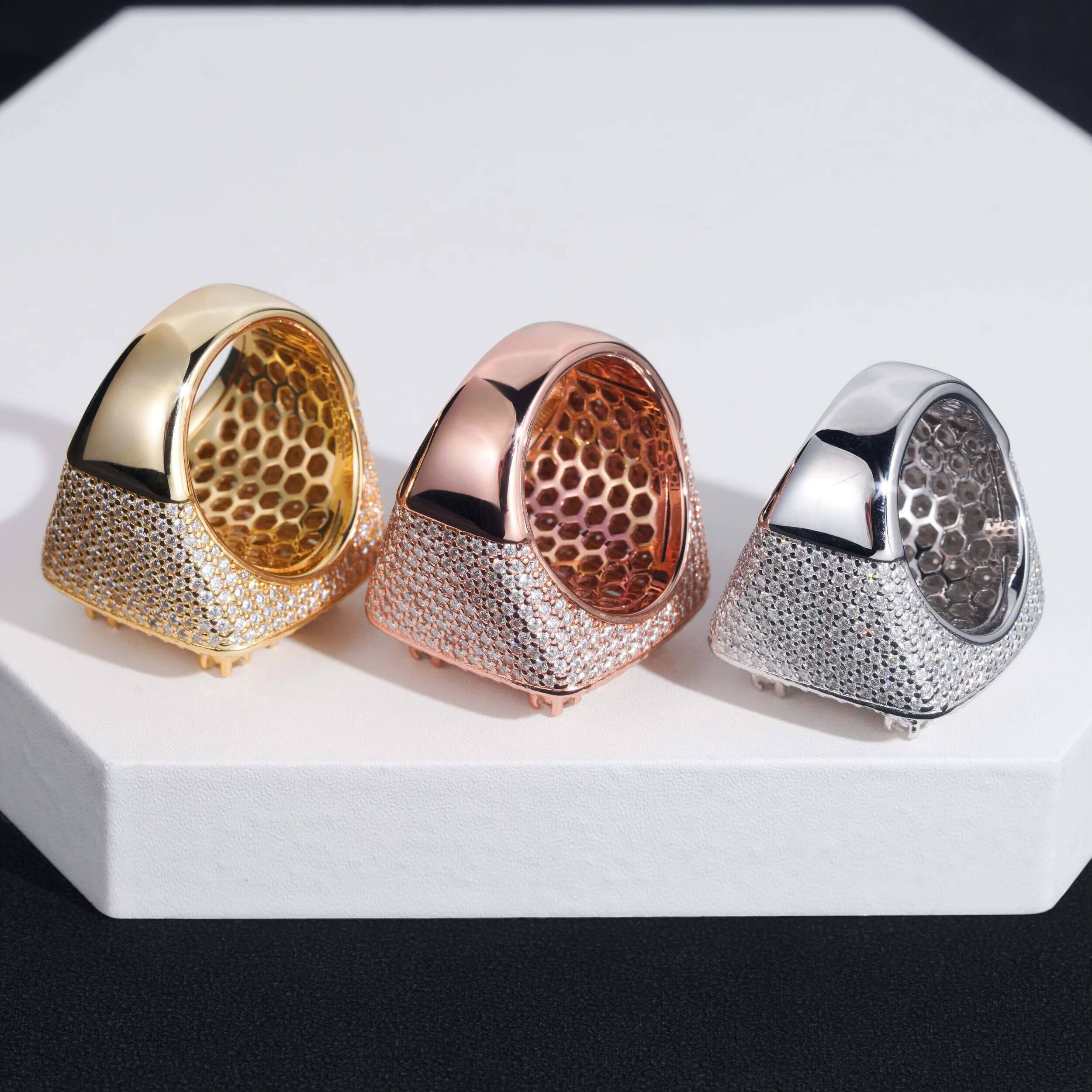 RTS Rapper Iced Out Jewelry European American Style Hip Hop Custom 925 Silver VVS Baguette Moissanite Diamond Ring for Men