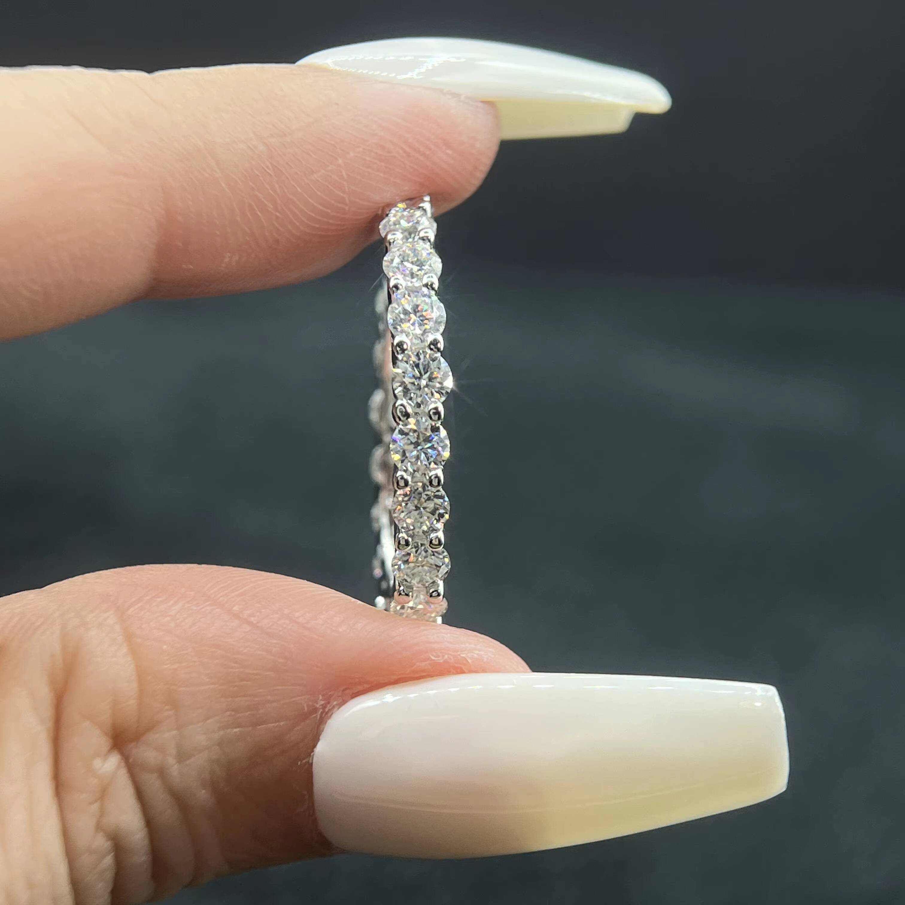 Luxury 2 3mm D Color VVS Full Moissanite Gemstone S925 Sterling Silver Engagement Eternity Band Ring for Women Wedding Jewelry