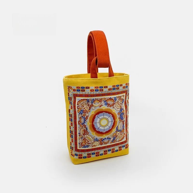 Luxury Brand newly Launched Chinese-style Dunhuang Flying Celestial Maiden Handbag With A Retro Chinese Style, Hand-held Fabric Handbag, Walking Bucke