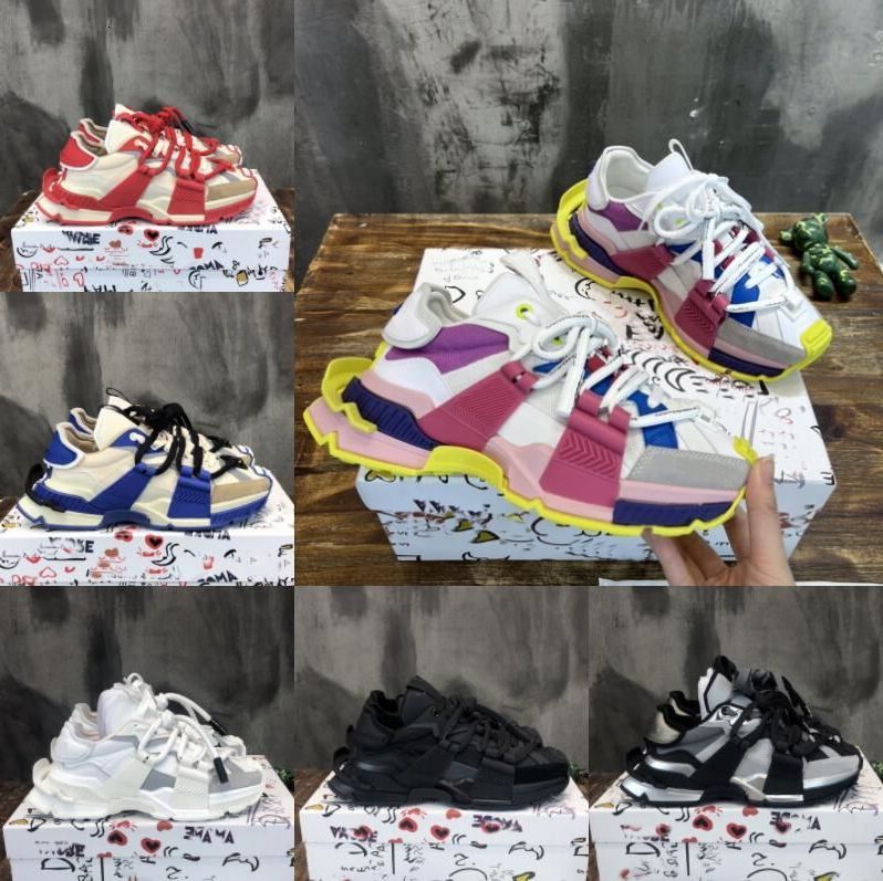 With Box Space Snea… - image