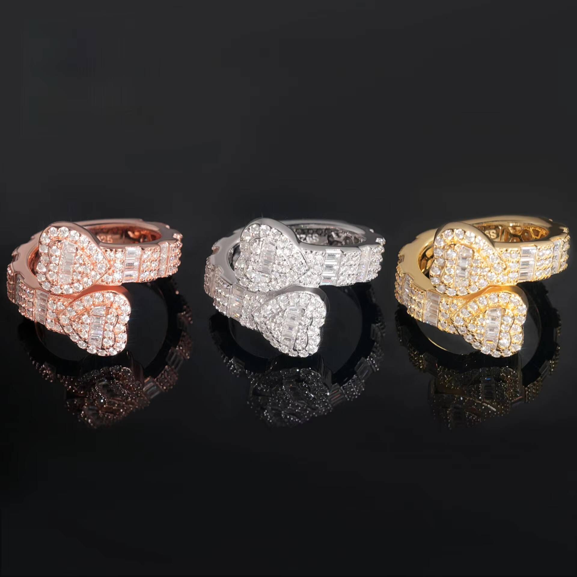 Diamond Jewelrys European American Hip-Hop Full Inlaid 925 Silver Moissanite Cluster Ring Prong Set Rose Gold Plated New