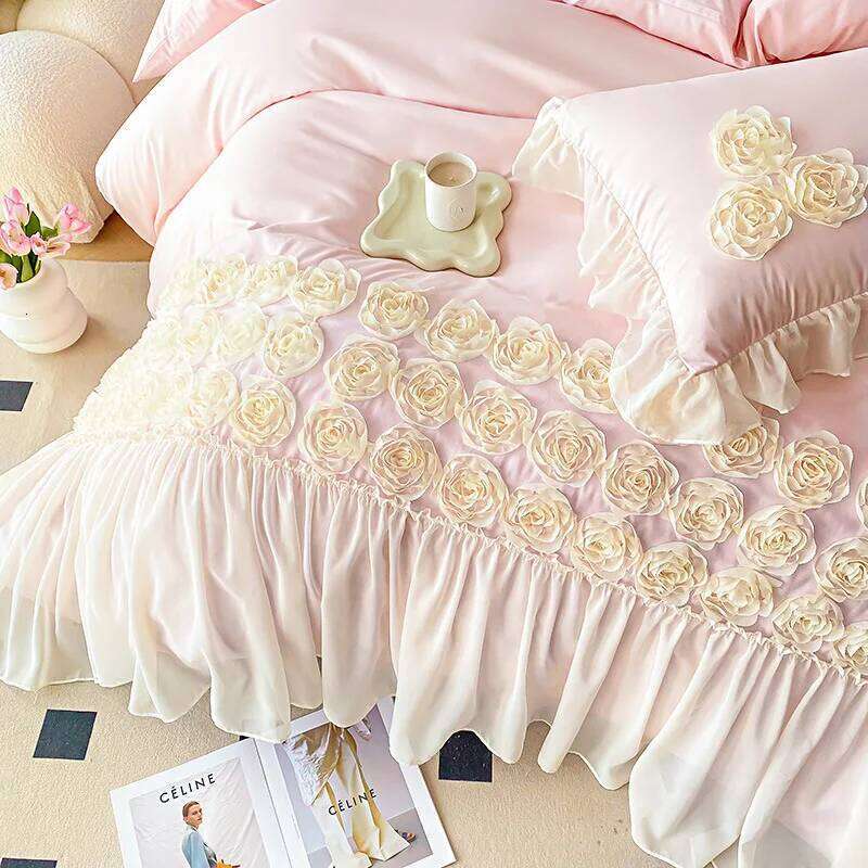 New French Three-dimensional plate Flower Embroidery Duvet Cover Princess Style Bed Four Piece Set Adult Bedroom Decoration Y260124