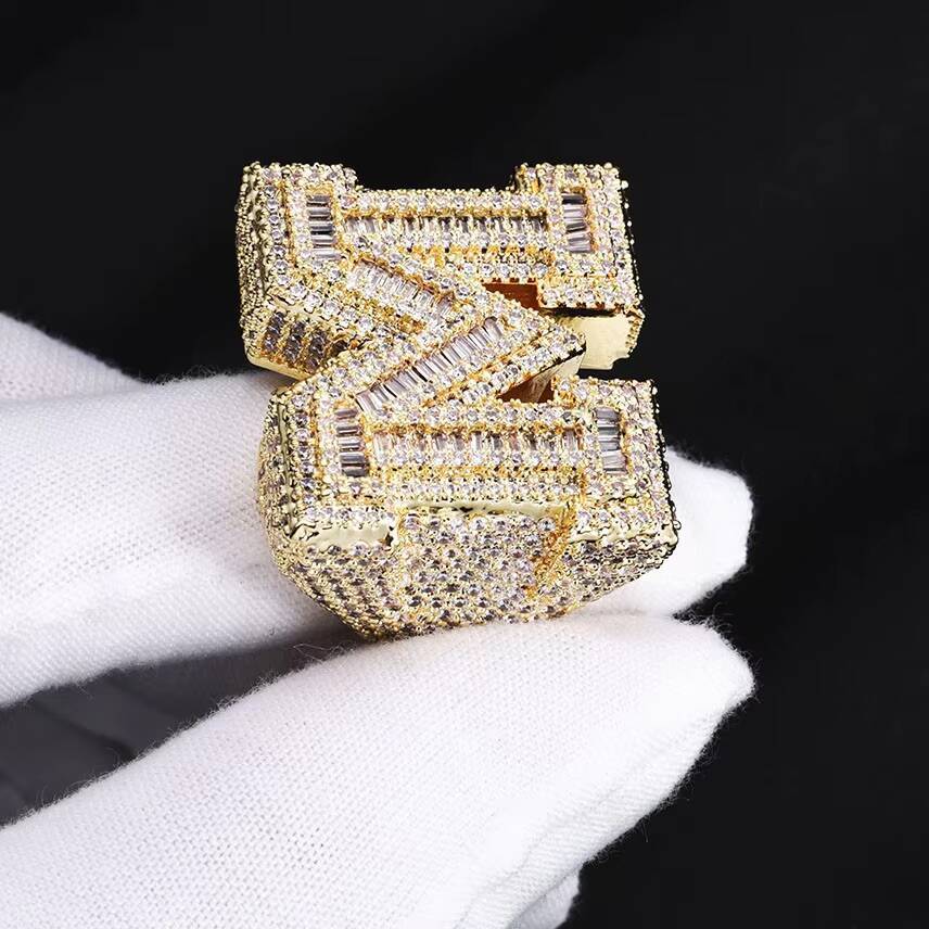 Mens Ring Trend Hip Hop VVS Moissanite Diamond ring 14K 18K Gold Fully Iced Out baguette Cut Diamond M Alphabet Ring