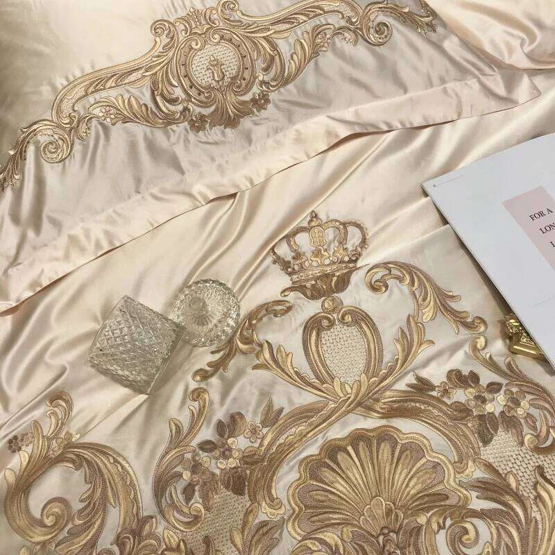 Royal Golden Embroidery European Palace Luxury Bedding Set Champagne Brocade Egyptian Cotton Duvet Cover Bed Sheet Pillowcases Y260124