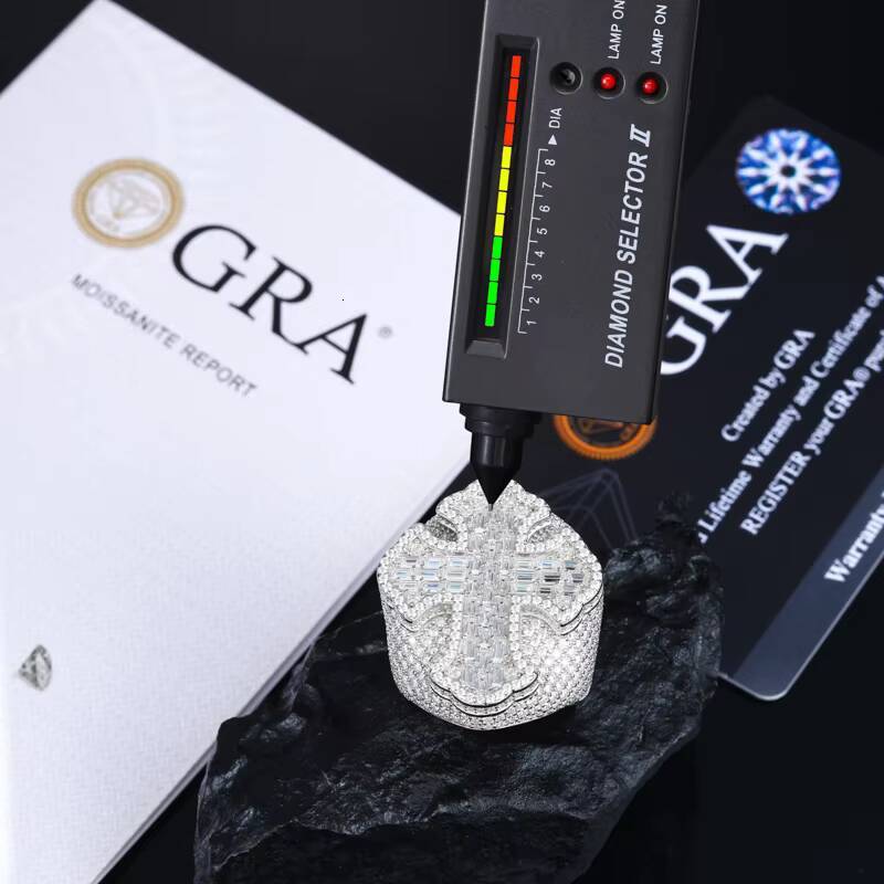 New Arrivals Micro VVS Baguette Moissanite Ring 925 Sterling Silver Hip Hop Rappers Cross Jewelry Bling Cross Ring for Man