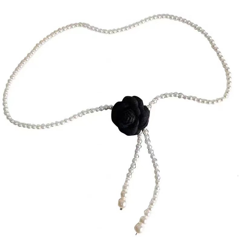 Designer Waist Chain Camellia Pearl Luxury Waist Chain High-end Design Slim Fit Waist Chain Sweet And Cool Fashionable Multifunctional Waist Accessory