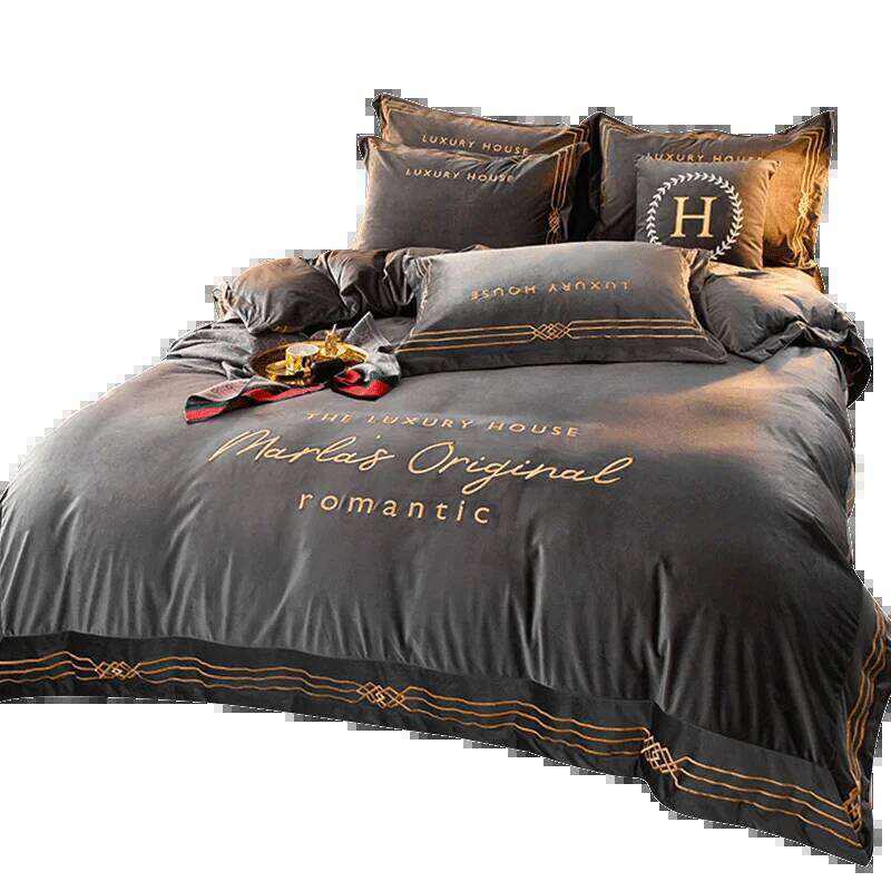 Coral winter thick and warm double-sided flannel light luxury bed milk fleece four-piece suit bedding set Y260124