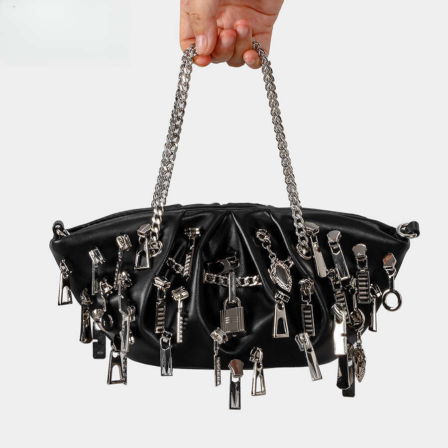 2026 Punk Style Personality Hot Girl Black Wrinkled Cloud Dumpling PU Shoulder Crossbody Chain Bag For Women