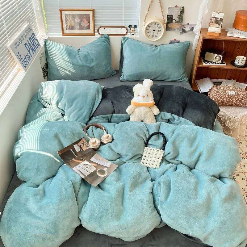2025 new solid thickened milk bed sheet four-piece set color matching winter coral fleece student dormitory Y260124