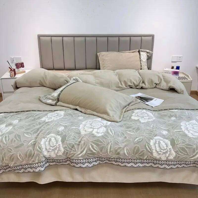 4Pcs Carved Milk Flowers Bedding Warm Thickened Winter Crystal Velvet Flannel Duvet Cover Set Bed Sheet Pillowcases Y260124