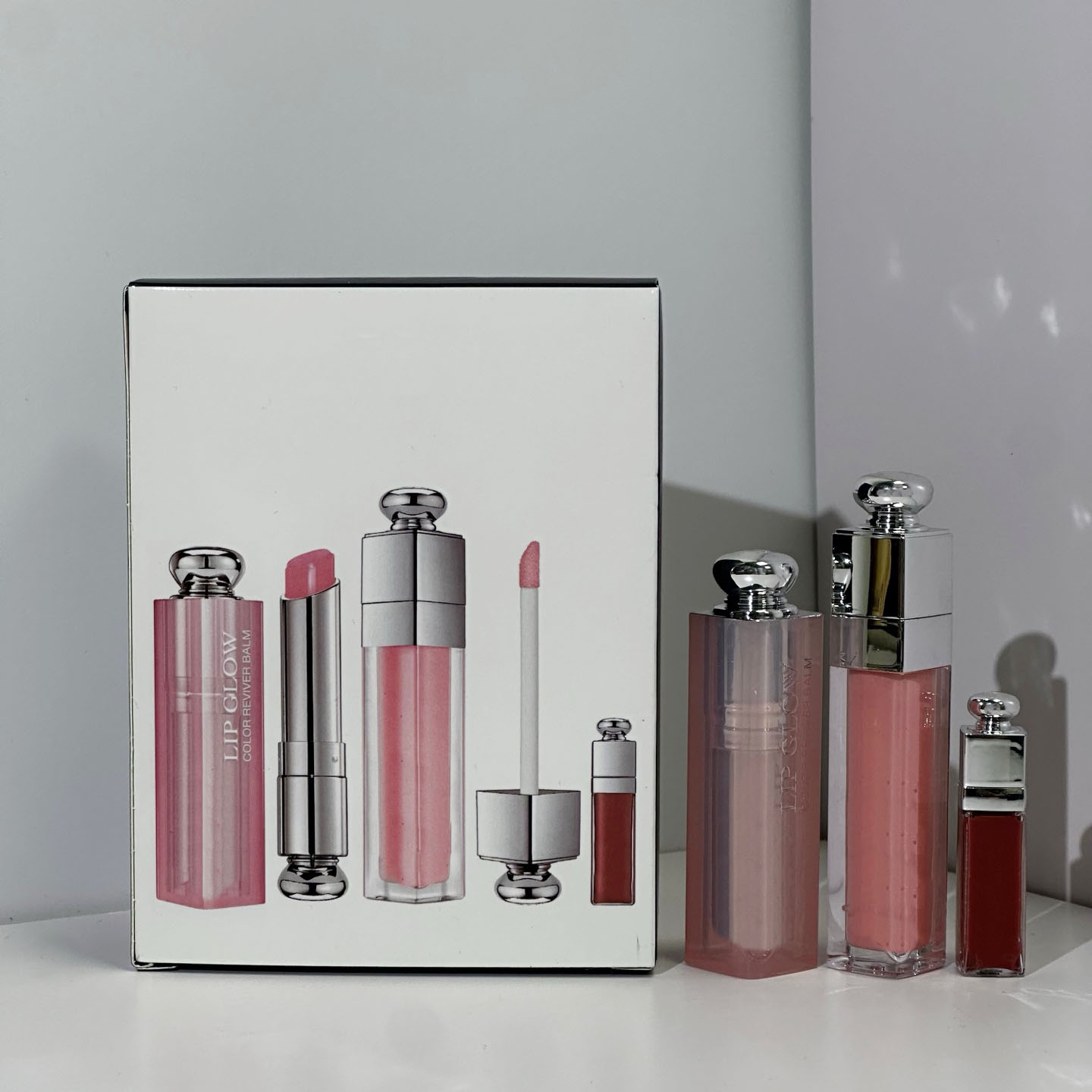 Wholesale Top Quality Version Brand Designer Lip Care Set Natural Glow-Lip Essentials Color Change Lip Glow 001 Pink Maximizer 001 038 Rose Nude 2ml