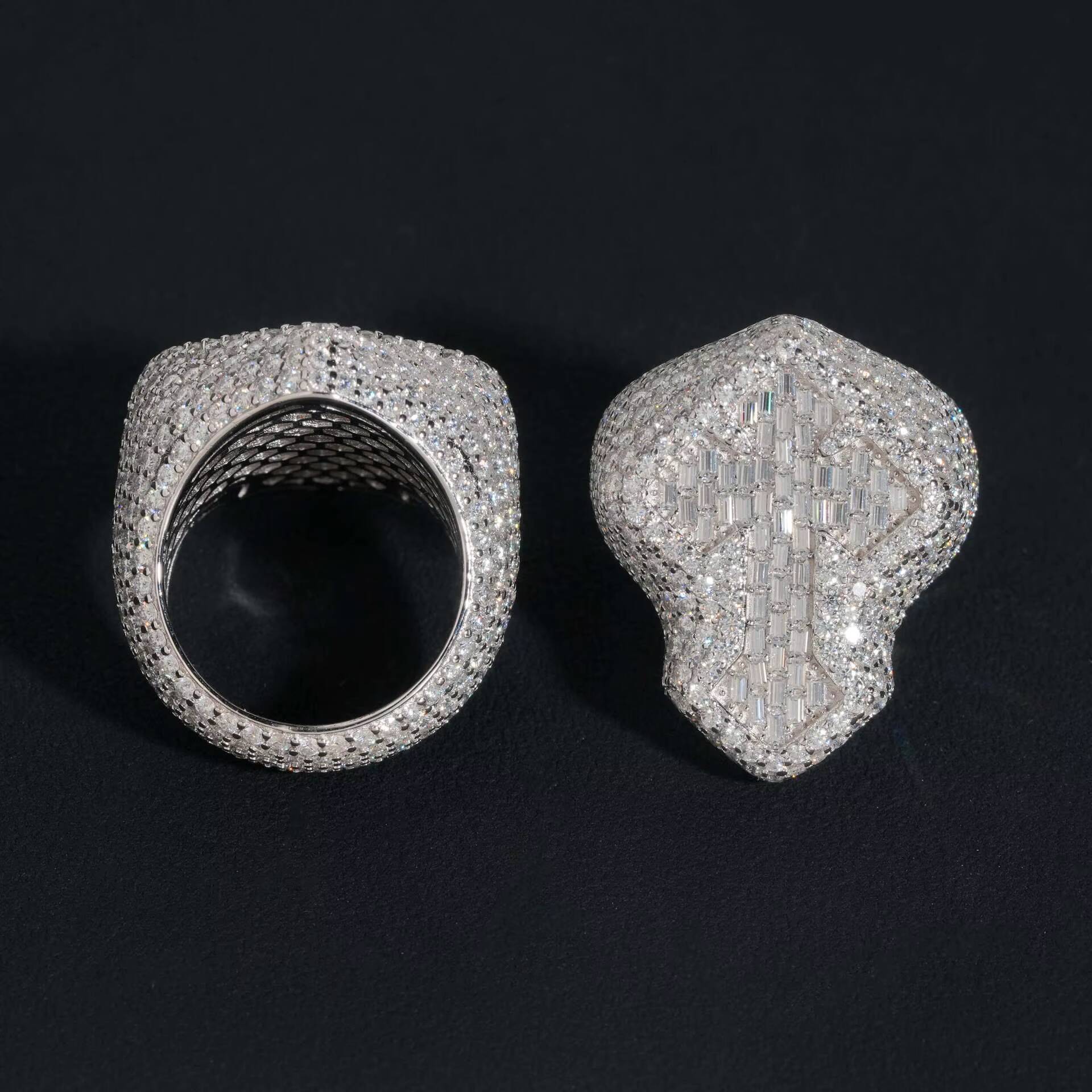 European American Hip-Hop S925 Silver Platinum Plated Inlaid D Color VVS Moissanite Third Party Certified Unisex Cross Ring