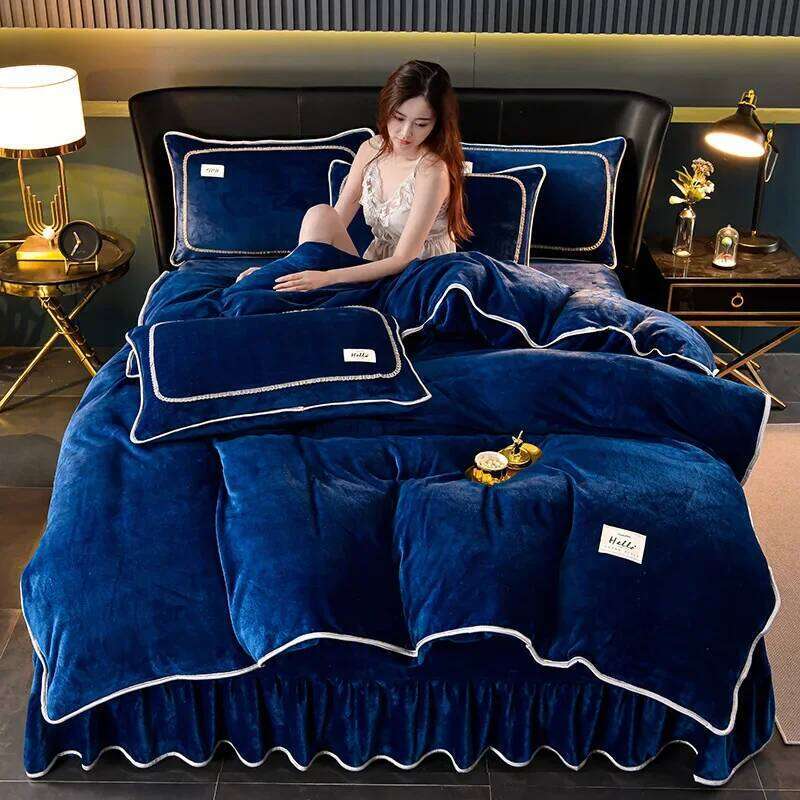 2025 solid color milk fleece four-piece set, winter thickened warm student dormitory bed sheet 4-piece set Y260124