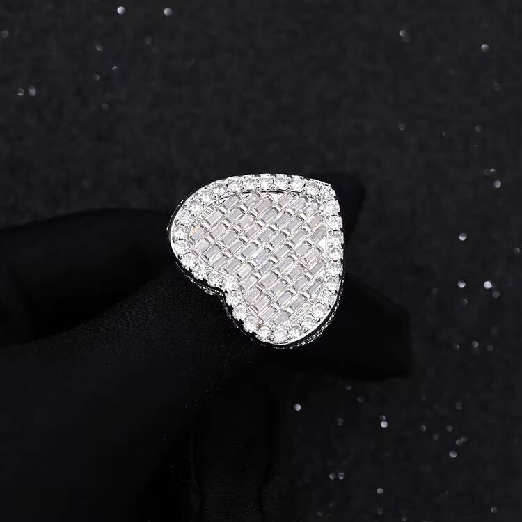 Yu Ying Solid 925 Silver Heart Ring D White Baguette Moissanite Diamond Ring Hip Hop Men Women Cuban Ring