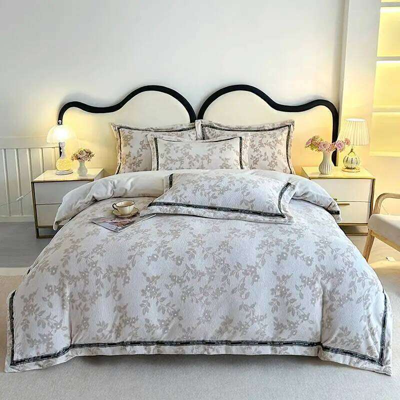 2025 new solid color high gram weight webbing winter warm milk fleece engraved bed sheet four-piece set Y260124
