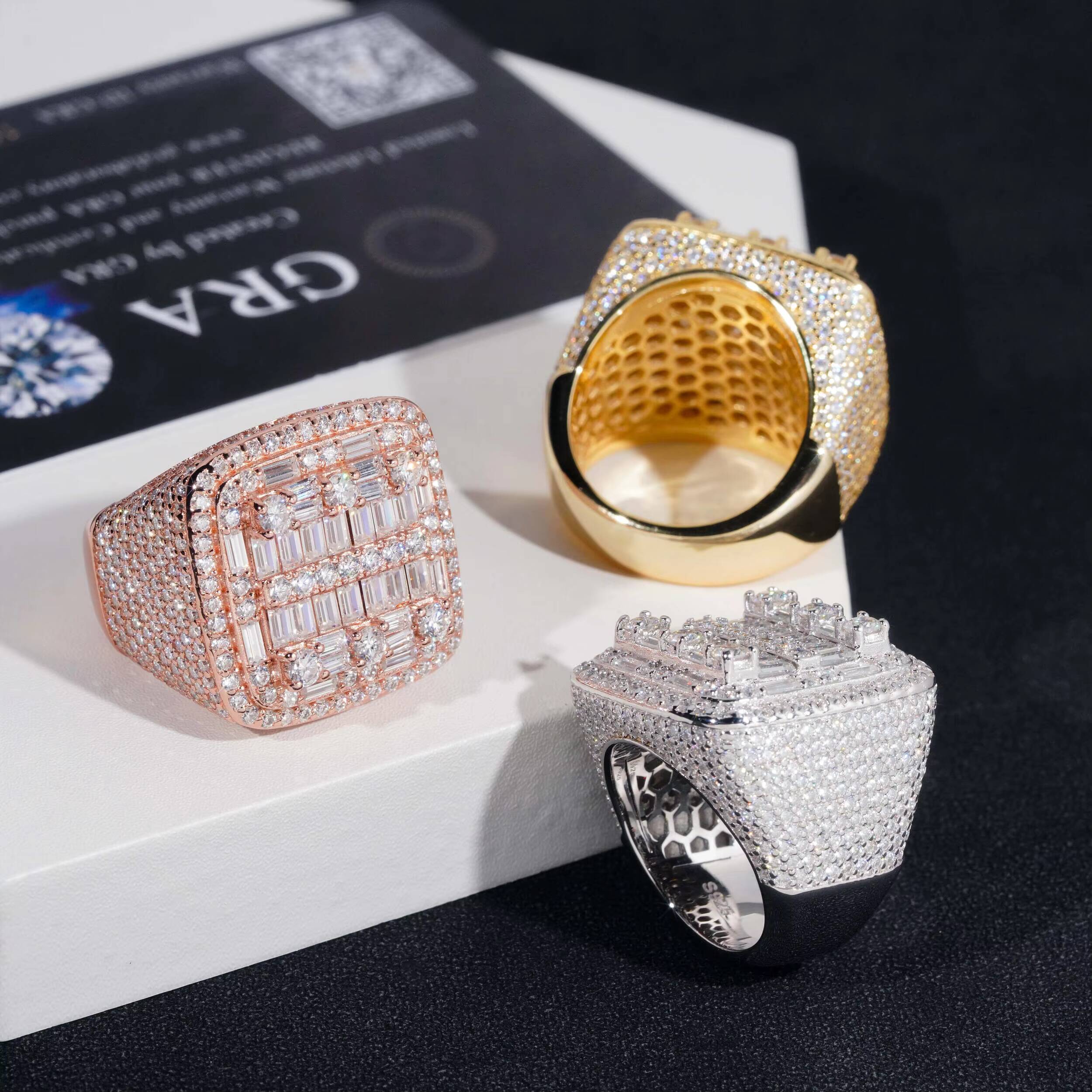 RTS Rapper Iced Out Jewelry European American Style Hip Hop Custom 925 Silver VVS Baguette Moissanite Diamond Ring for Men