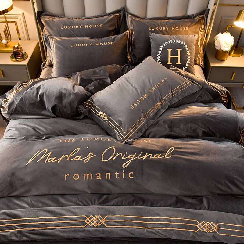 Coral winter thick and warm double-sided flannel light luxury bed milk fleece four-piece suit bedding set Y260124