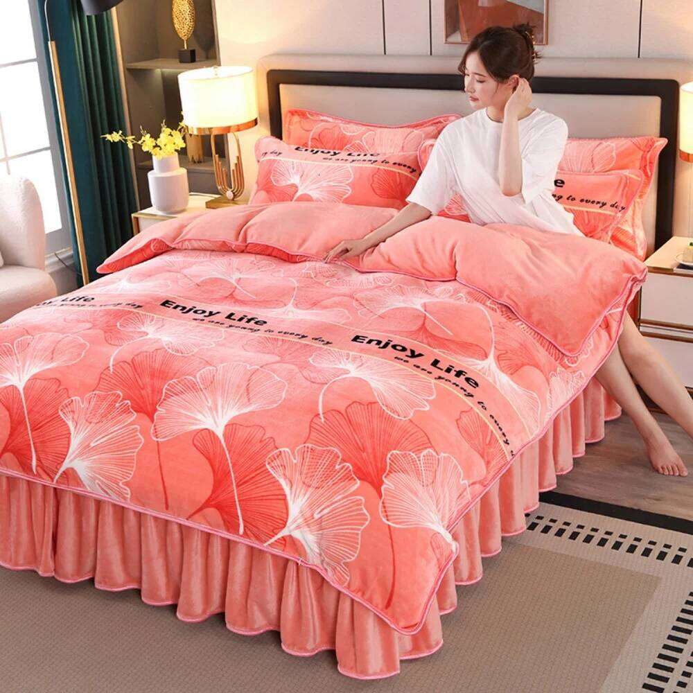 Class A Milk Bedding Sets Double-Sided Thicken Four-Piece Set Light Luxury Winter Warm Coral Velvet Quilt Cover Bed Skirt Y260124
