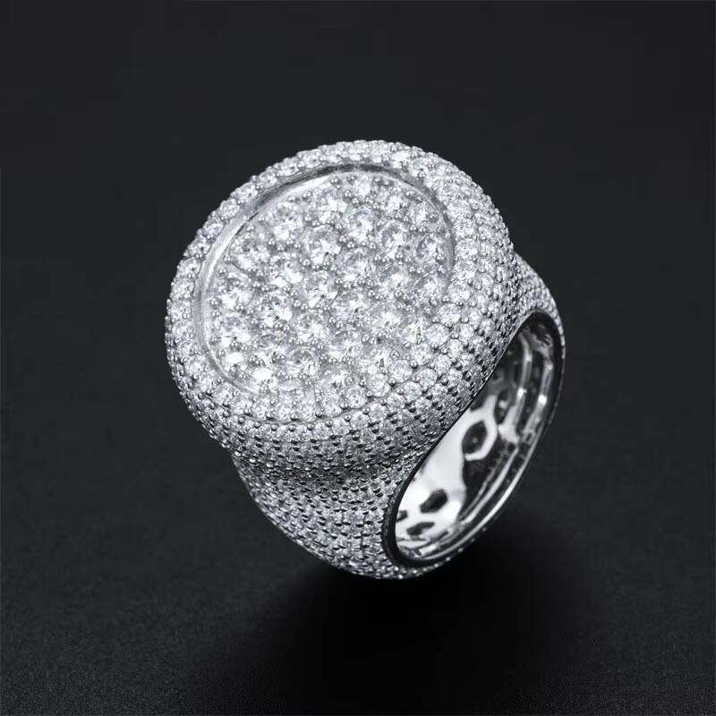 Hip Hop Ring 925 Silver Inlay D Color VVS Moissanite Ring Fashion Trend Full Diamond Men and Women Ring