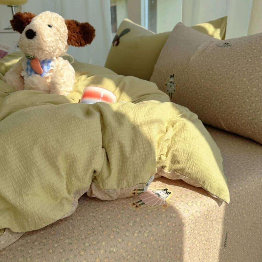 Cartoon Embroidery Printed Four-Piece Comfortable Bedroom Decor Bedding Set Duvet Cover Bed Sheet Pillowcase Home Textiles Y260124