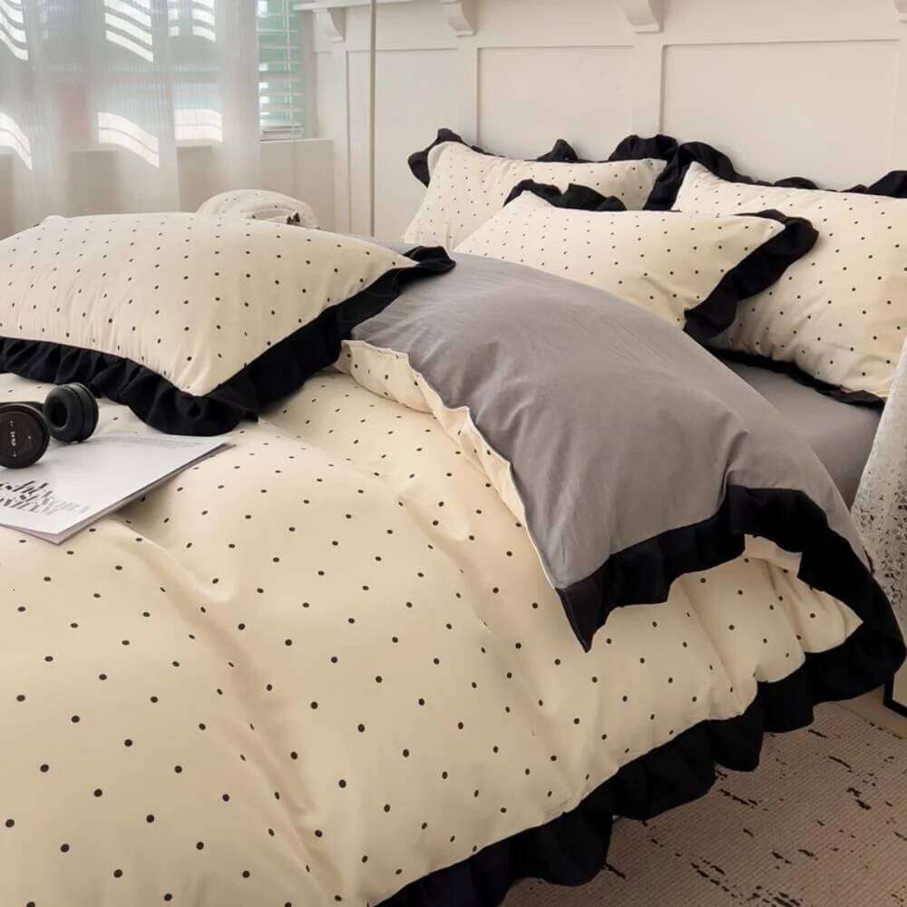 French New Class A Bed Four-piece Comforter Washed Cotton Four-season Skin Friendly Quilt Cover Three-piece Bedding Set Y260124