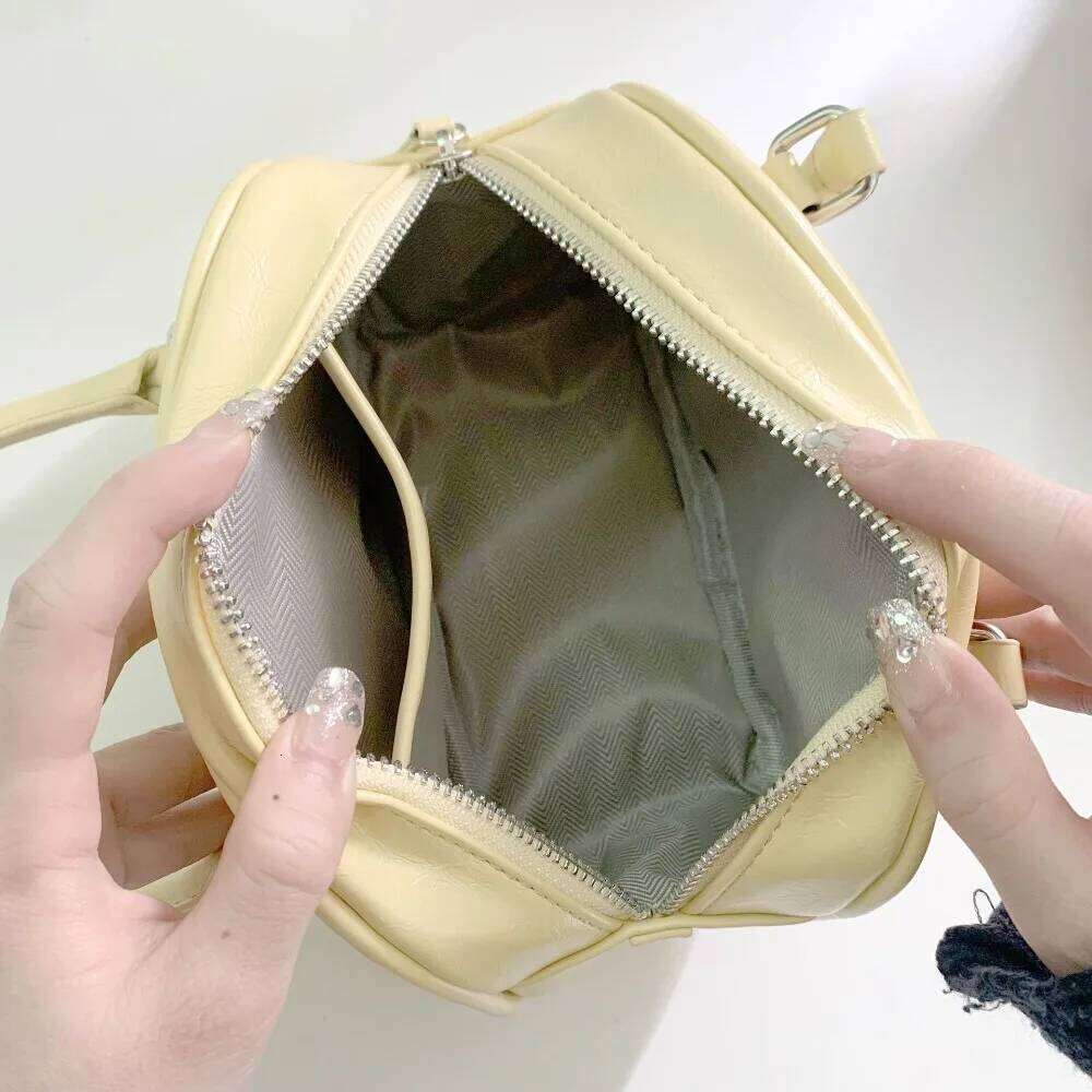 2025 New PU Silver Polyester Crossbody Small Square Bowling Purse Lightweight Durable Fashion Shoulder Bag for Daily Use XJ260125