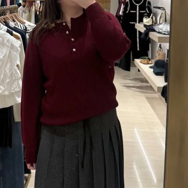 2026 Autumn/Winter New French Elegant Classic Round Neck Hoodie Knitted Ribbed Metal Buckle Multi functional Sweater