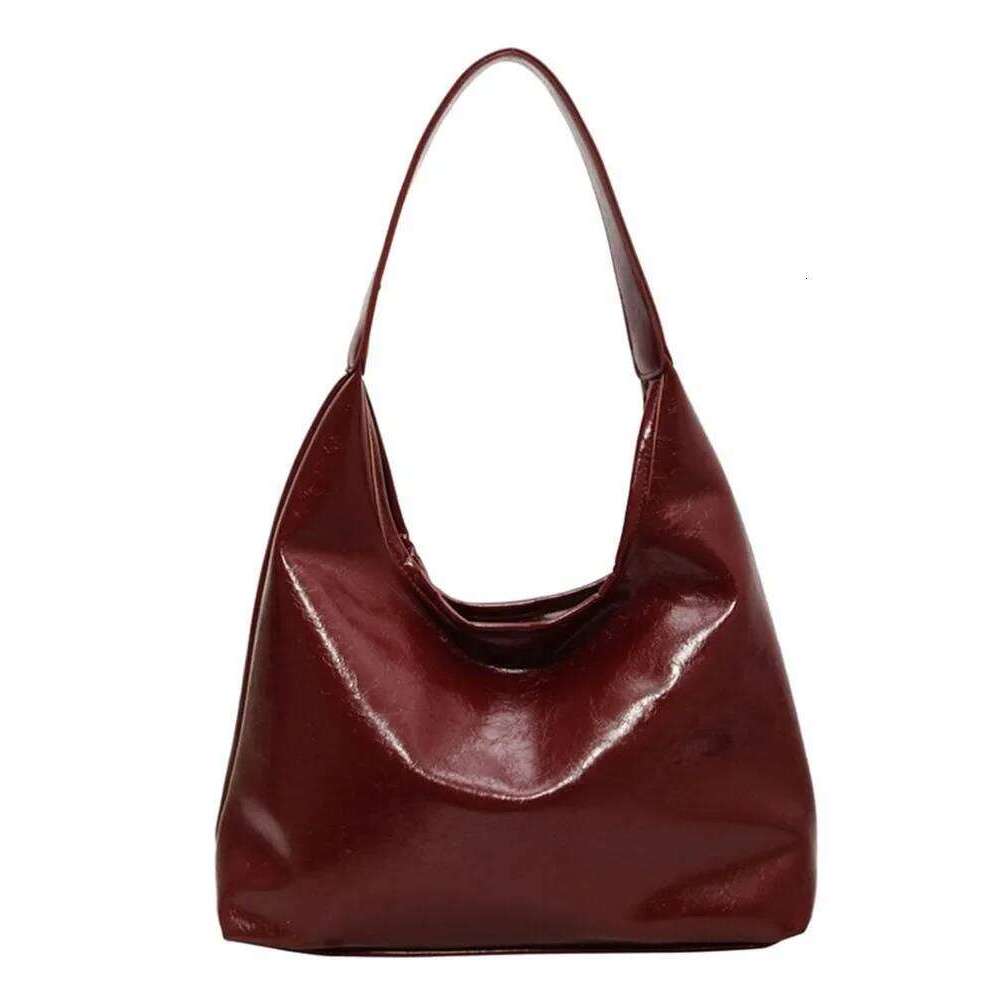 Large Capacity Red Bag For Women 2024 New Retro Texture Single Shoulder Tote Bags Fashion Versatile Casual Ladies Handbags XJ260125