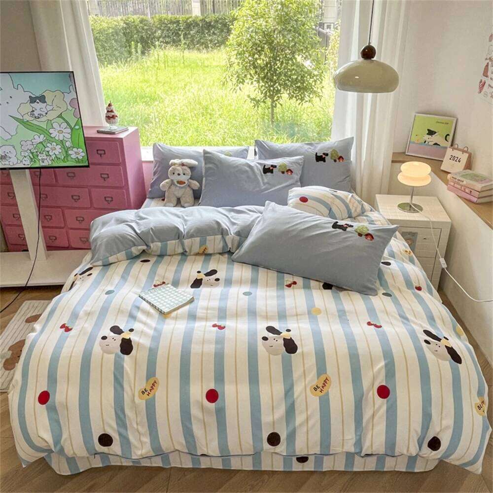 Cute Cartoon Towel Embroidery Bedding Duvet Pillowcase Washed Cotton Four-Piece Set Comfortable Quilt Cover Bed Sheet Y260124
