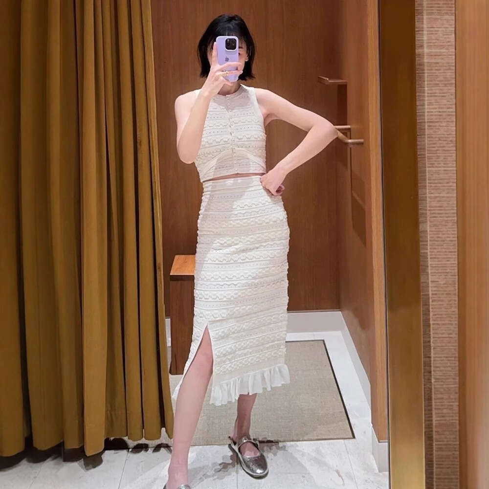French Elegance 2026 Spring/Summer New Designer Style Hollow Jacquard Knitted Tank Top Split Skirt Set