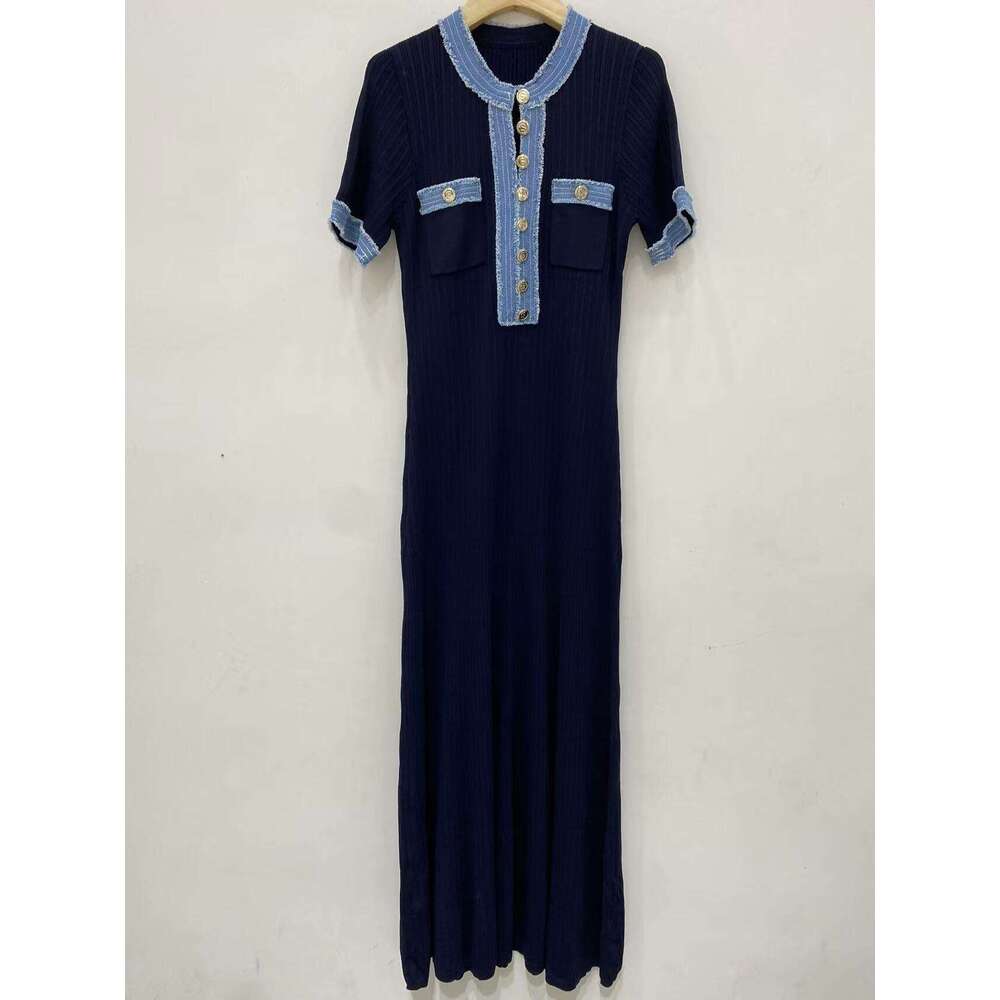 French style elegant 2026 spring new item knitted simple waist tie short sleeved women's long skirt