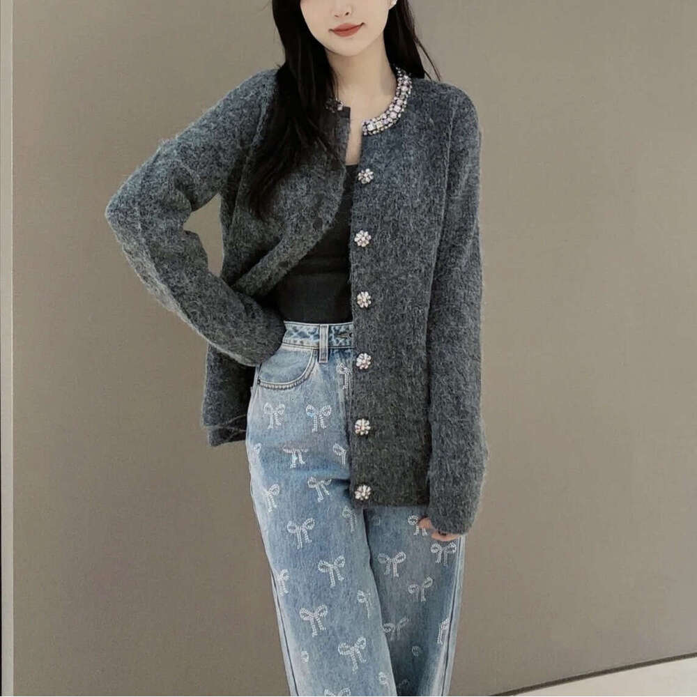 2026 Winter New French Niche Lazy Style Colored Diamond Sweater Knitted cardigan Wool Sweater