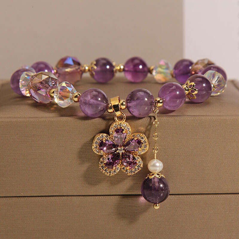 Elegant Natural Amethyst Bracelet Women, Light Luxury Vintage Five-Pointed Flower Pendant Bracelet Gift for Best Friends